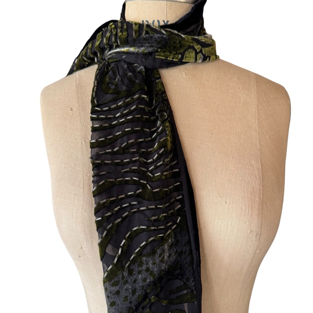 Vintage 90s Black Green Beaded Velvet Burnout Silk Shawl Scarf - Picture 8 of 8